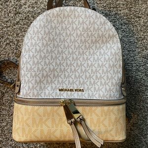 Michael Kors Signature Logo Rhea Zip Medium Tri-Color Buttermilk Backpack